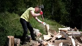Колка осиновых дров