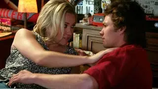 Young Sheldon - Georgie HOOK UP with a HOT Girl