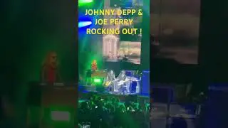 Johnny Depp & Joe Perry Rocking Out LIVE From New York !! #johnnydepp #hollywoodvampires  #concert