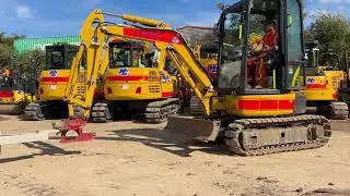 H. E. Services (Plant Hire) Ltd - Little Tow Attachment