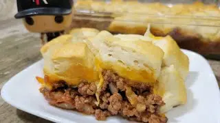 Simple Sloppy Joe Biscuit Casserole