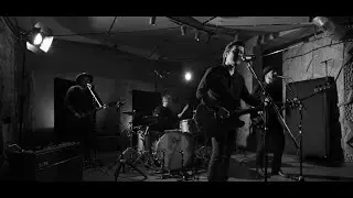 SNAILS – LELE (LIVE)