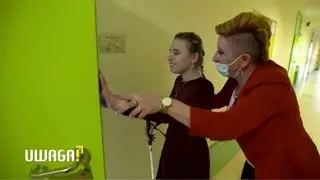 Евакуація незрячих учнів та випускників з Харкова. Їх школа була зруйнована.