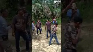 nekat!! tantang preman b4c*k2an