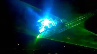 Travis Barker Drum Solo MN 2011