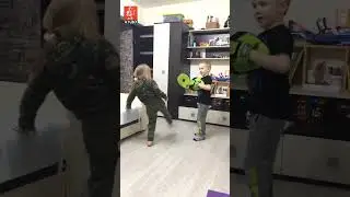 МАЛЫШИ НА ЛАПАХ #кудо #единоборства #дети