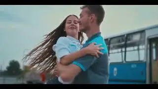 Kouzlo derby (2025) - Píseň Ikarus (Štěpánův jediný hit)