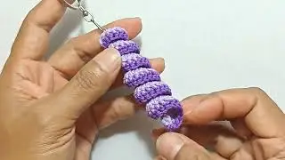 EASY SIMPLE, SPIRAL CROCHET KEYCHAIN, GANTUNGAN KUNCI RUMBAI RAJUT,DIY , TUTORIAL