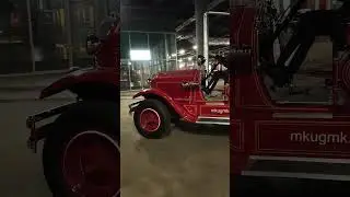 Пожарный American LaFrance 1929 года выпуска на ходу
