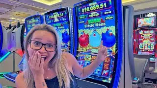 My Wife Is A Slot Machine Professional!