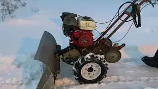 Как сделать самодельный снегоуборщик?