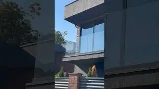 Купить дом на равнине  с ремонтом и бассейном в Сочи. #домавсочи #домсочи