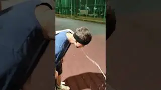 Альтернативная версия рекламы того же бренда, не знаем, что получится