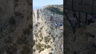 Прыжок! Экстремалка! Жесть!!!
