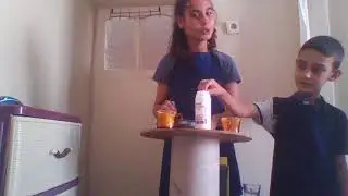 kardeşlerimle oyun hamuru yaptık