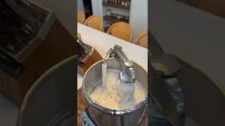 Ankarsrum Mixer