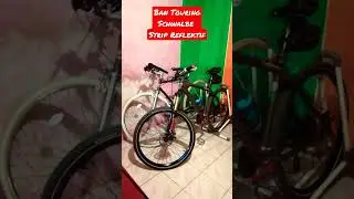 Ban nyala terkena sinar lampu mobil #gowes #videoshort #schwalbe
