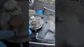 My fuel pump needs replaced because of RUST! #diy #gmc #sierra #repair #fix #nnbs #fuel #truck
