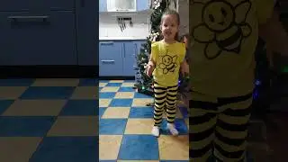 Регина поёт #newchannel #regina #shortsvideo #dance #newyear #песнядлядуши