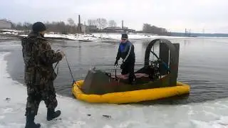 Катер на воздушной подушке Кострома