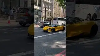STUNNING McLaren 720s in London