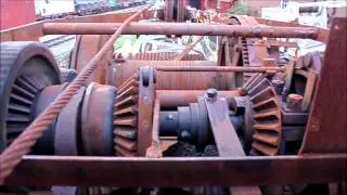 Steam crane