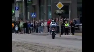 Streetbike freestyle   трюки  на мотоцикле