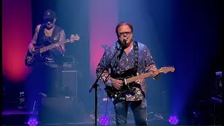 Schick Sisters & Opus Band - "Walkin' On Air" live Orpheum Graz
