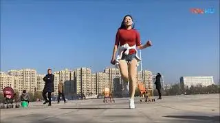 Призрачный танец (шафл) на площади и урок танца 
