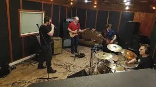 Глухой Угол - Чёрный плащ (2021.12.25 live, репетиционное)