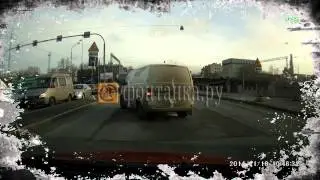 Падение бензовоза в Обводный канал