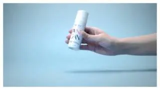 The world's first spray on nail polish