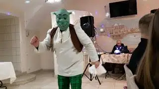 Прикольное видео / Шрек танцует / День рождения Костик / Funny video Shrek dancing / Shrek /Birthday