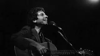Leonard Cohen Performs Famous Blue Raincoat Featuring Paul Ostermayer On Sax - Bonn 1980