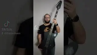 Sono a un passo (o basso) da diventare come Nigel Tufnel