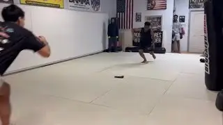 Self Defense Training! Grappling for a Weapon