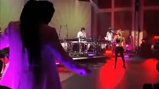 Shakira hip dont lie live conncert
