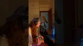 silencia o celular mas eu deixo tu me digitar
