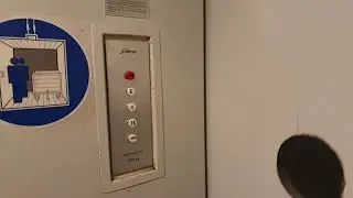 (Video 2/3) Schlieren traction freigt elevator with Portaflex door