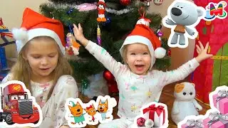 🎄 CЮРПРИЗЫ на елке на Новый Год - Мимимишки Тачки Три Кота  Sweet Box Chupa Chups New Year Surprise