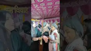 Aaj Braj mai holi hai rasiya #love #barsan #song #laddure #radha #krishna