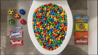 Football VS Coca Cola Zero, Pepsi, Fanta, Sprite, Fuse Tea and Fruity Mentos in the toilet flush