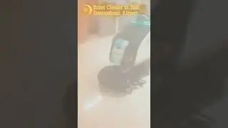 Robot Cleaner at thai International Airport