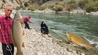 😱🎣 Catching a Giant Fish in the River! 🐟 | Fishing, Grilled Fish & an Amazing Day
