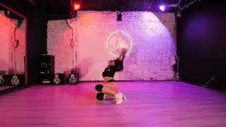 Она под градусом прыгает на меня / Сhoreographer: Вика Кириллова