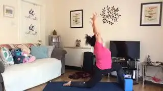 Easy Yoga Flow (Easy Sun Salutations with Warrior 1, 2 and 3)