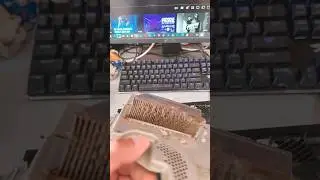 сони плейстейшн 4 фат шумит)