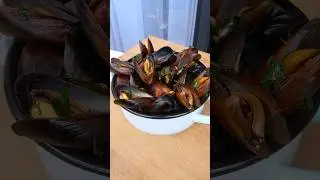 Mussels in tomato sauce 🍅 Mussels with tomato sauce