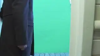 White Door Opening#2/Copyright Free Green Screen/Chroma Key