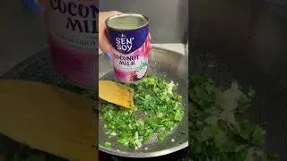 ЛОСОСЬ С СОУСОМ ИЗ ШПИНАТА